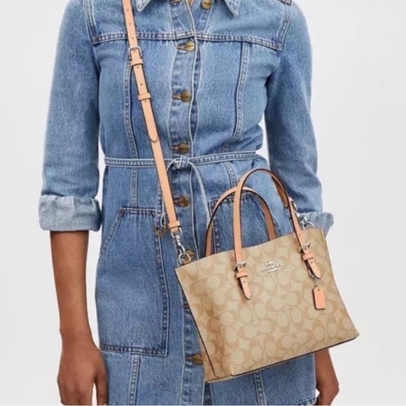 NWT Coach Mollie Tote Bag 25 In Signature Canvas - Picture 3 of 6